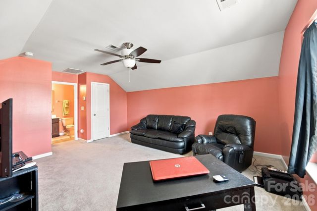 2233 Verde Creek Road, Charlotte, NC 28214