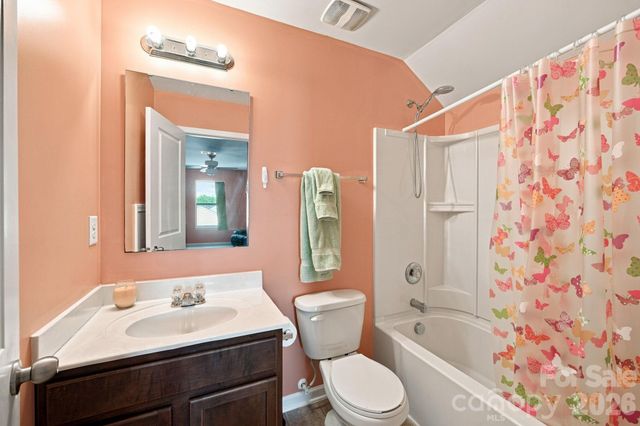 2233 Verde Creek Road, Charlotte, NC 28214