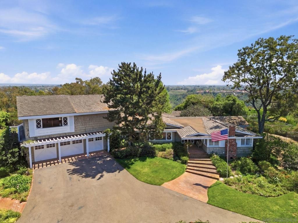 2954 Woodford Drive, La Jolla, CA 92037 — exterior