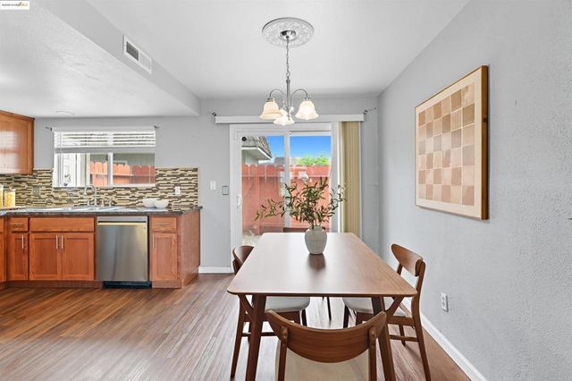 1664 NW Bear Creek, Merced, CA 92548