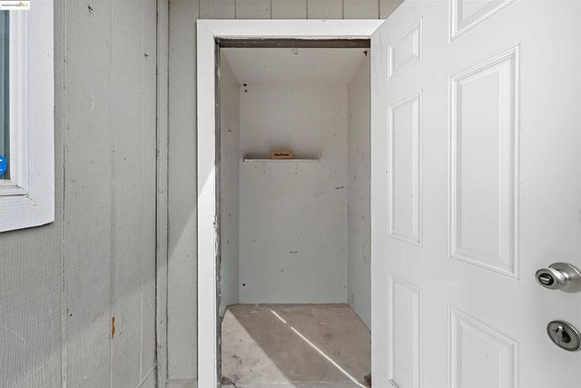 1664 NW Bear Creek, Merced, CA 92548