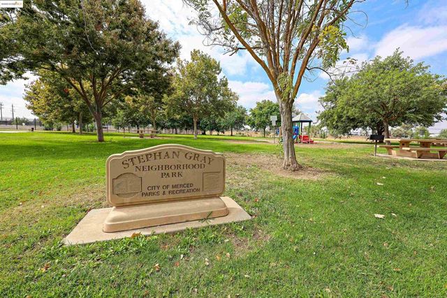 1664 NW Bear Creek, Merced, CA 92548