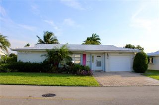 6810 NW 70th Street, Tamarac, FL 33321