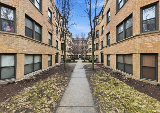 7633 N Greenview Avenue 3W, Chicago, IL 60626