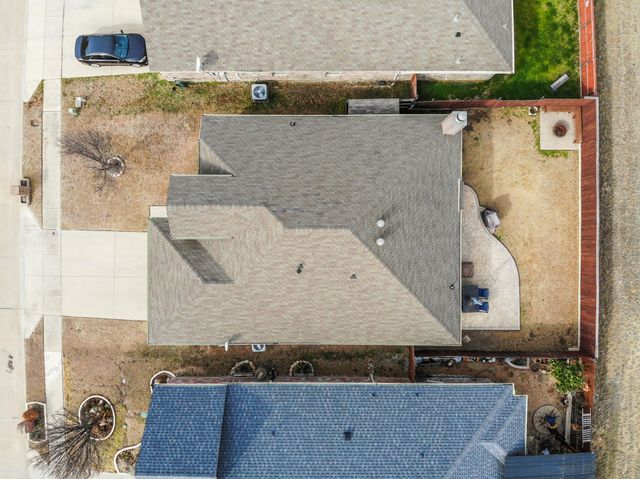 9828 Sparrow Hawk Lane, Fort Worth, TX 76108