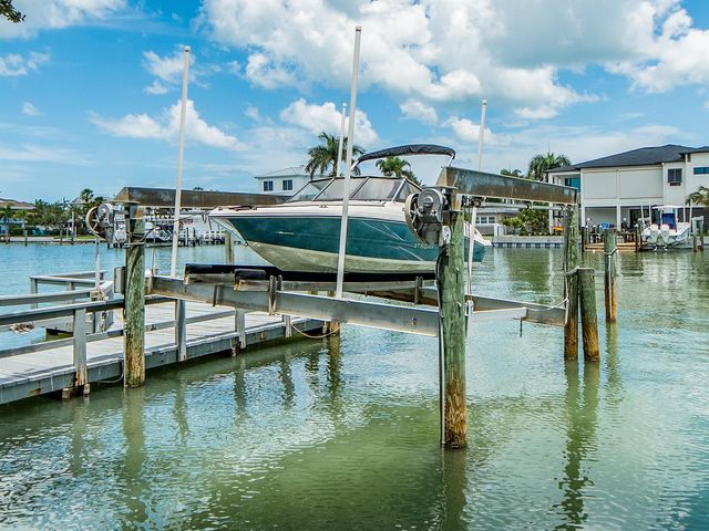 40 SUNSET BAY DRIVE, Belleair, FL 33756