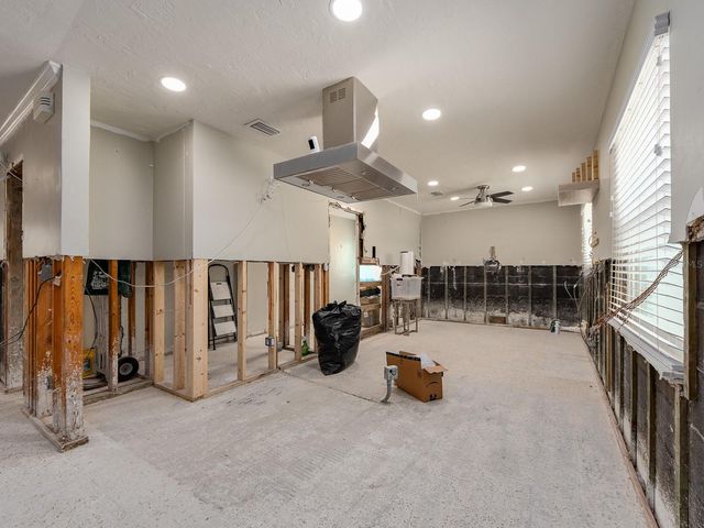40 SUNSET BAY DRIVE, Belleair, FL 33756