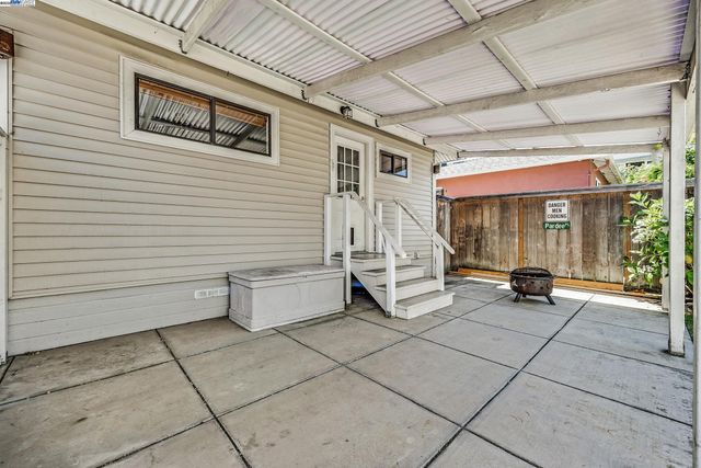 1137 Post St, Alameda, CA 94501