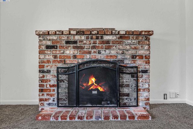 1137 Post St, Alameda, CA 94501