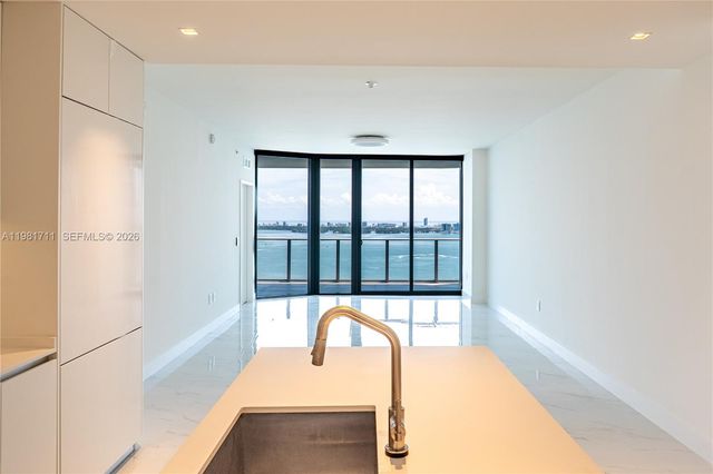 700 NE 24th st 3603, Miami, FL 33137