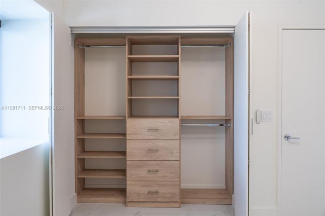 700 NE 24th st 3603, Miami, FL 33137