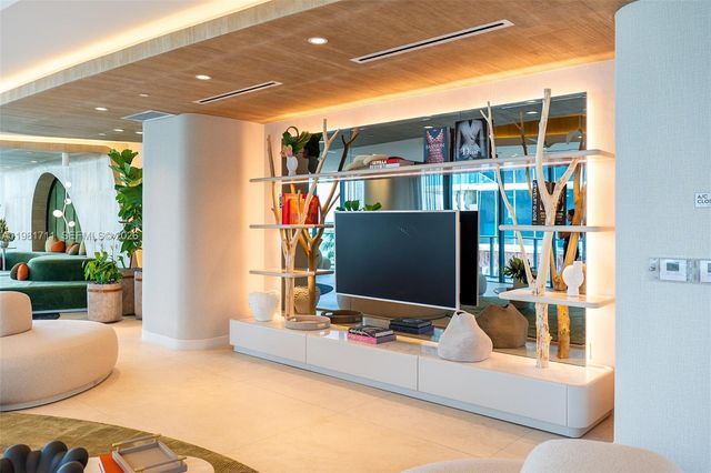 700 NE 24th st 3603, Miami, FL 33137