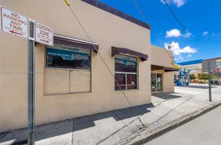 999 W Flagler St, Miami, FL 33130
