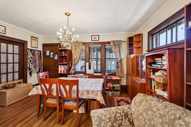 1136 Maryland Avenue E, Saint Paul, MN 55106