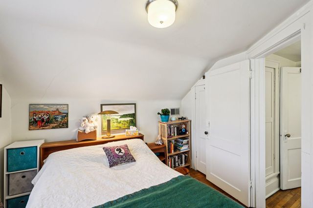 1136 Maryland Avenue E, Saint Paul, MN 55106