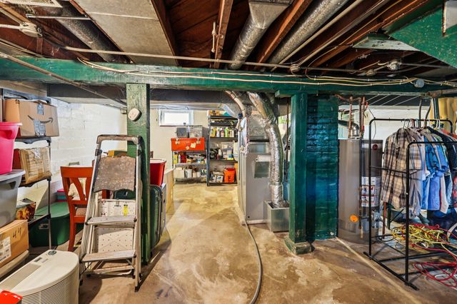 1136 Maryland Avenue E, Saint Paul, MN 55106