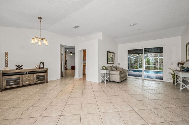 12038 STONE CROSSING CIRCLE, Tampa, FL 33635