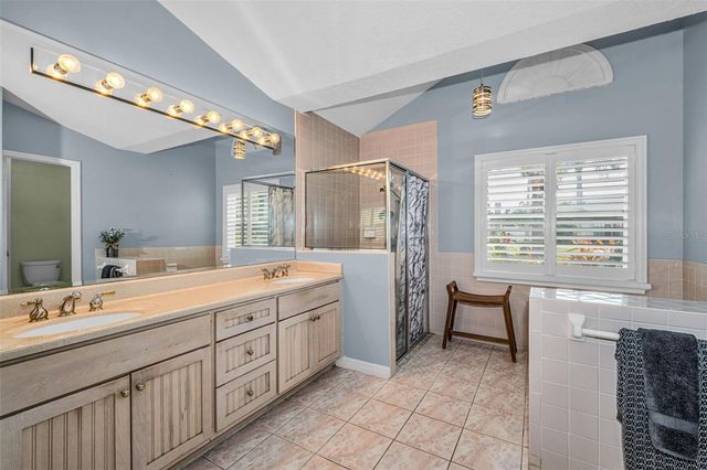 12038 STONE CROSSING CIRCLE, Tampa, FL 33635