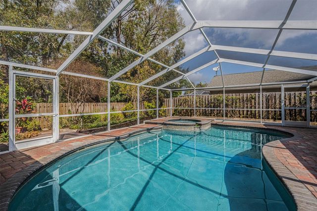 12038 STONE CROSSING CIRCLE, Tampa, FL 33635