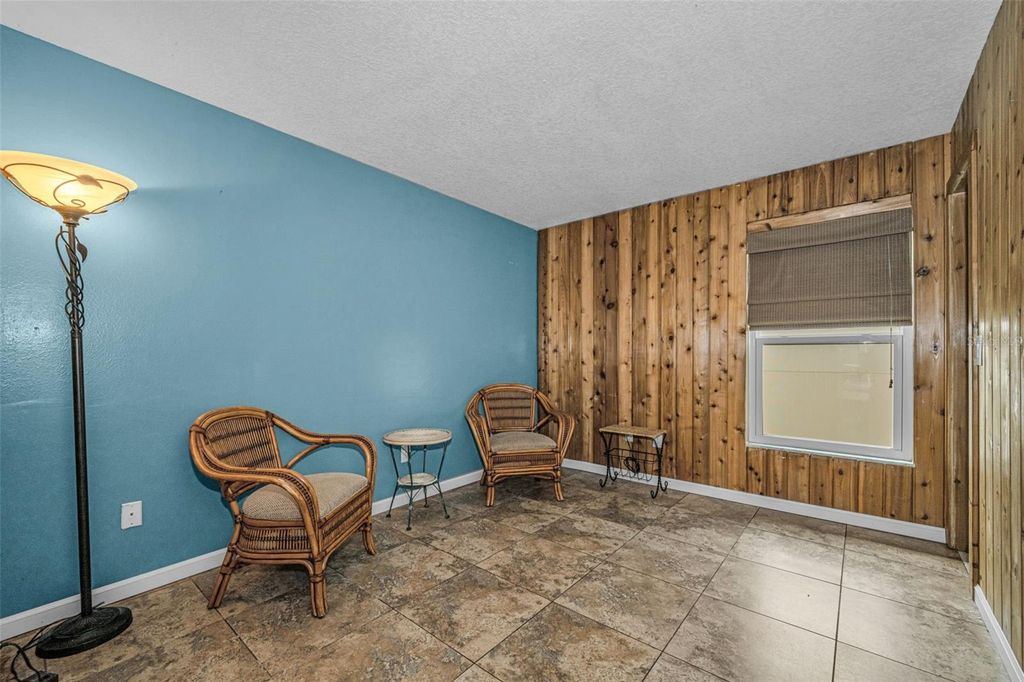 Image 49 of property listing at 12038 STONE CROSSING CIRCLE, Tampa, FL 33635