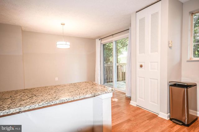 27 CROSS COUNTRY CT, Gaithersburg, MD 20879