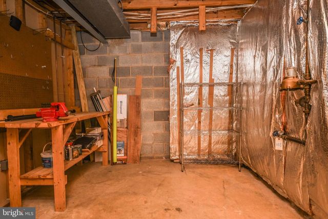 27 CROSS COUNTRY CT, Gaithersburg, MD 20879