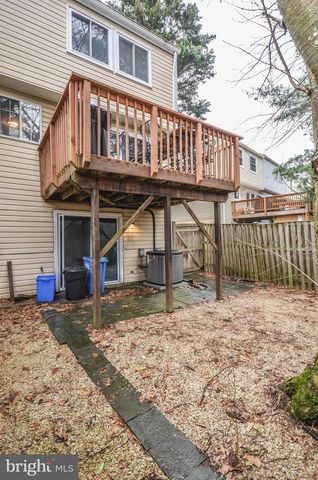 27 CROSS COUNTRY CT, Gaithersburg, MD 20879