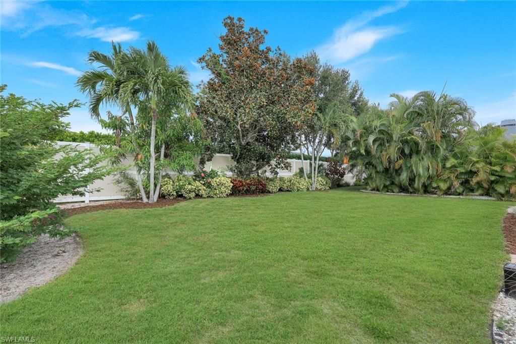 10951 Fieldfair DR, NAPLES, FL 34119 — photo 5