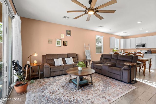 10563 W Walker Brown Drive W, Marana, AZ 85653