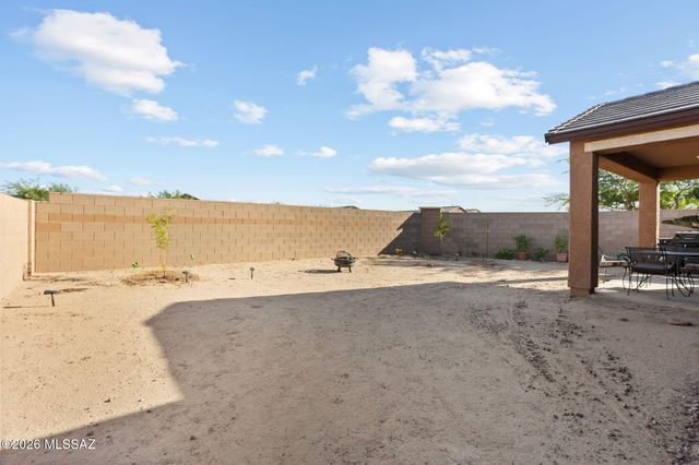 10563 W Walker Brown Drive W, Marana, AZ 85653