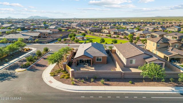 10563 W Walker Brown Drive W, Marana, AZ 85653