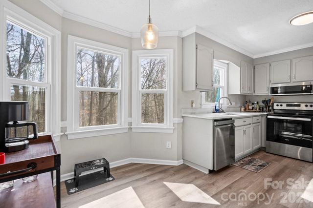 2404 Wildburne Court 27, Charlotte, NC 28262