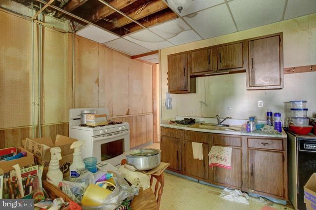 23 & 25 N QUEEN STREET, Shippensburg, PA 17257