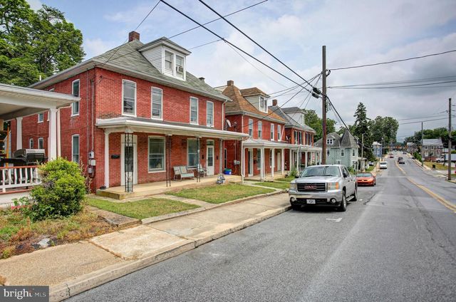 23 & 25 N QUEEN STREET, Shippensburg, PA 17257