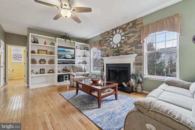 14 BOWIE MILL AVE, Taneytown, MD 21787