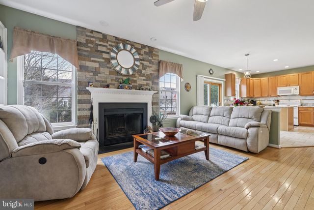 14 BOWIE MILL AVE, Taneytown, MD 21787