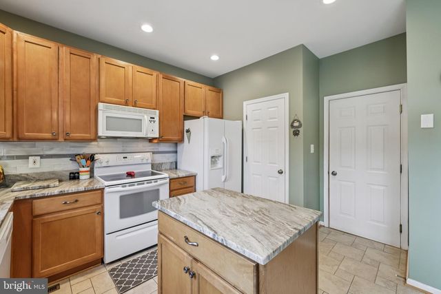 14 BOWIE MILL AVE, Taneytown, MD 21787