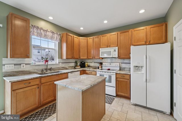 14 BOWIE MILL AVE, Taneytown, MD 21787