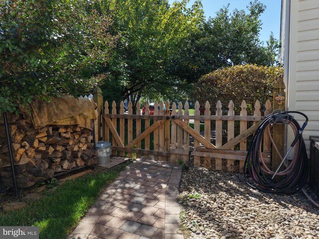 14 BOWIE MILL AVE, Taneytown, MD 21787