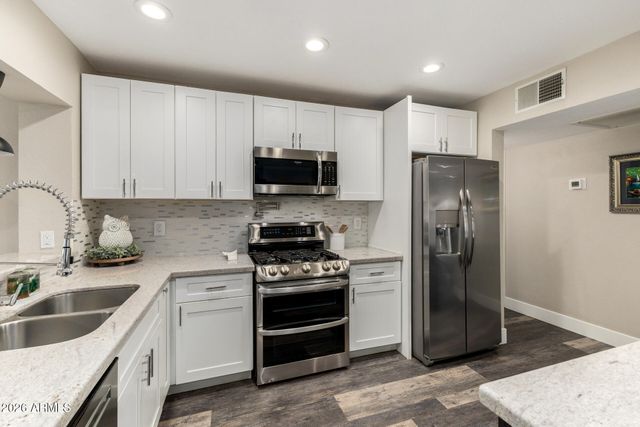 1115 W SAN MIGUEL Avenue, Phoenix, AZ 85013