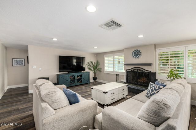 1115 W SAN MIGUEL Avenue, Phoenix, AZ 85013