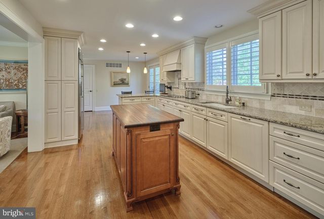 92 HOMESTEAD DR, Doylestown, PA 18901