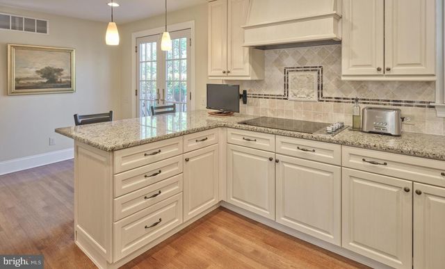 92 HOMESTEAD DR, Doylestown, PA 18901