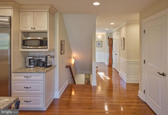 92 HOMESTEAD DR, Doylestown, PA 18901