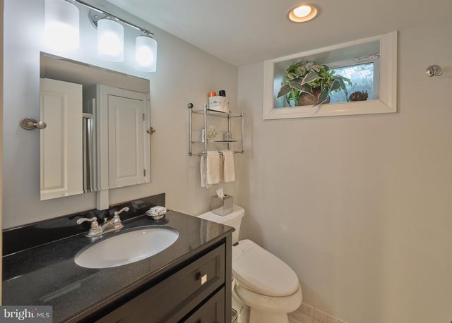 92 HOMESTEAD DR, Doylestown, PA 18901