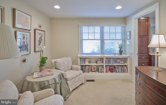 92 HOMESTEAD DR, Doylestown, PA 18901