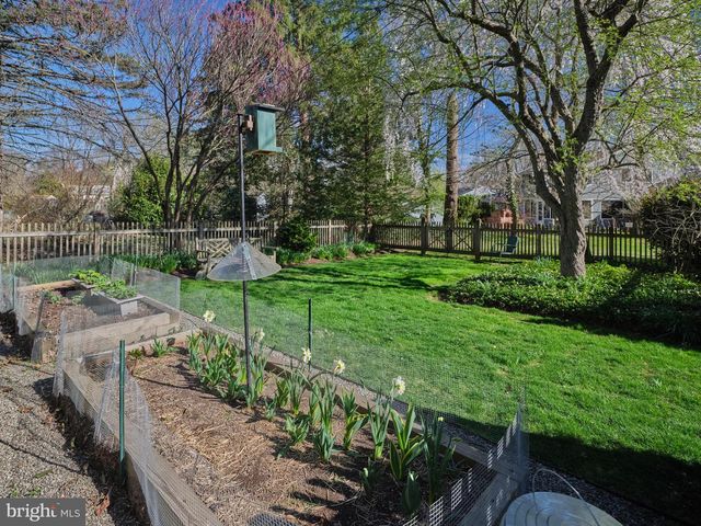 92 HOMESTEAD DR, Doylestown, PA 18901