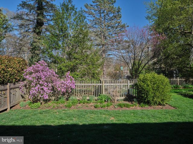 92 HOMESTEAD DR, Doylestown, PA 18901