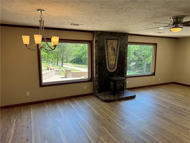 4657 Chaney Hollow Drive, Harrison, AR 72601