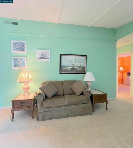 198 Kona Cir, Pittsburg, CA 94565